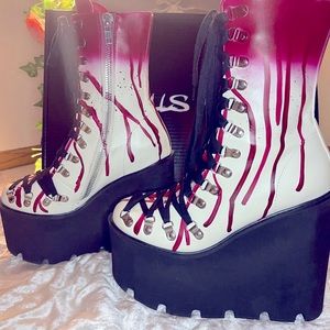 Trickz n’ Treatz Scream Queen Traitor platform boots size 9 from Dolls Kill
